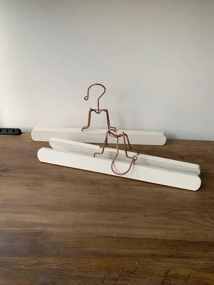 White & Rose Gold Poster/Clothes Hangers photo 1