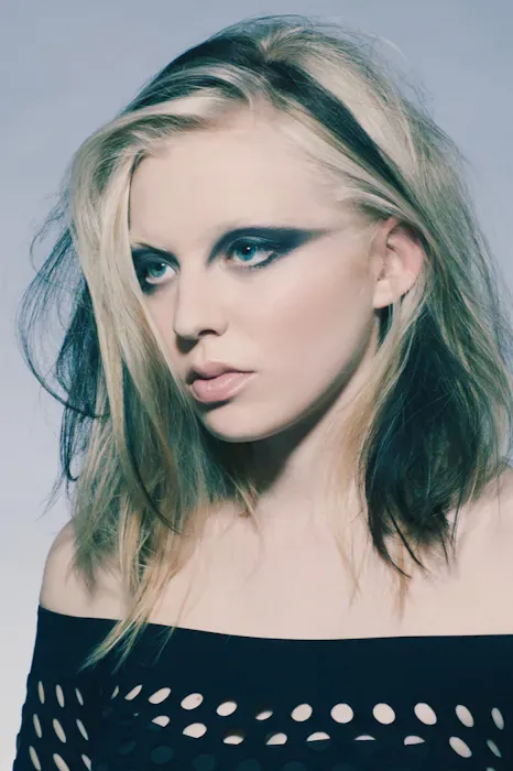 collection model needed photo 1