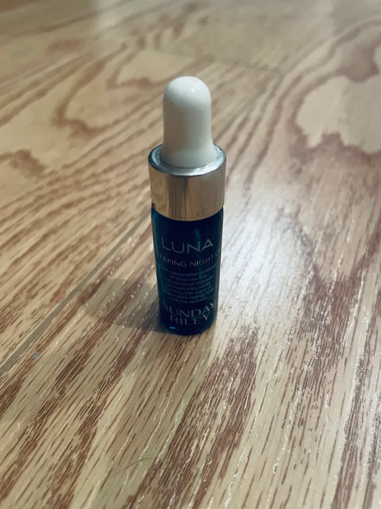 Sunday Riley Luna Night Oil photo 1