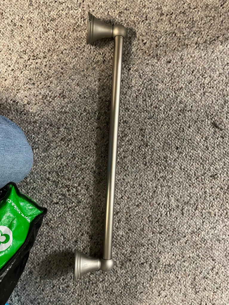 Towel bathroom rod photo 1