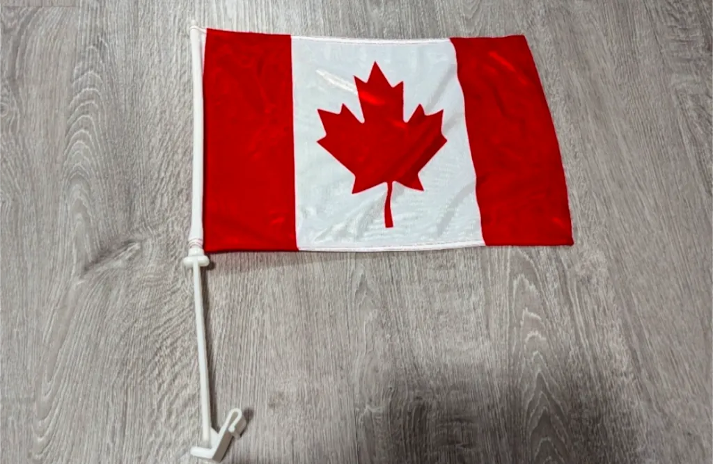 Canadian Flag with Clip  photo 1