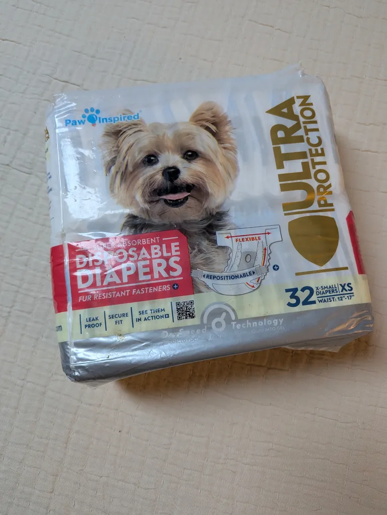 Dog diapers XS photo 1