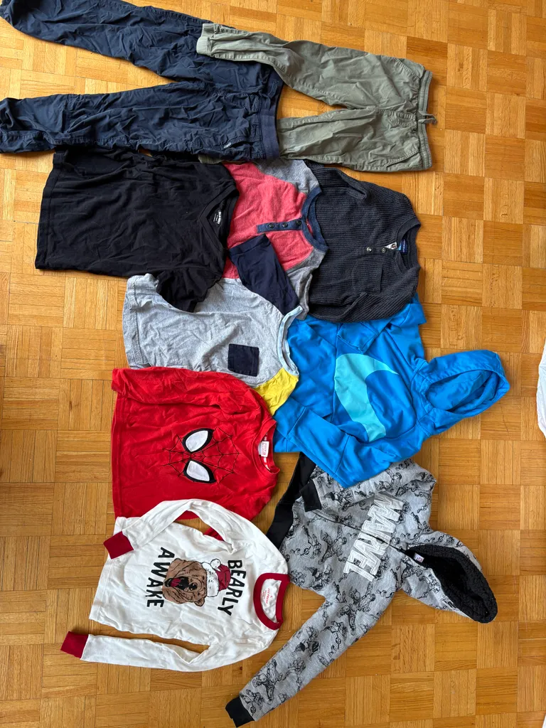 Boys clothes size 6-7 photo 1