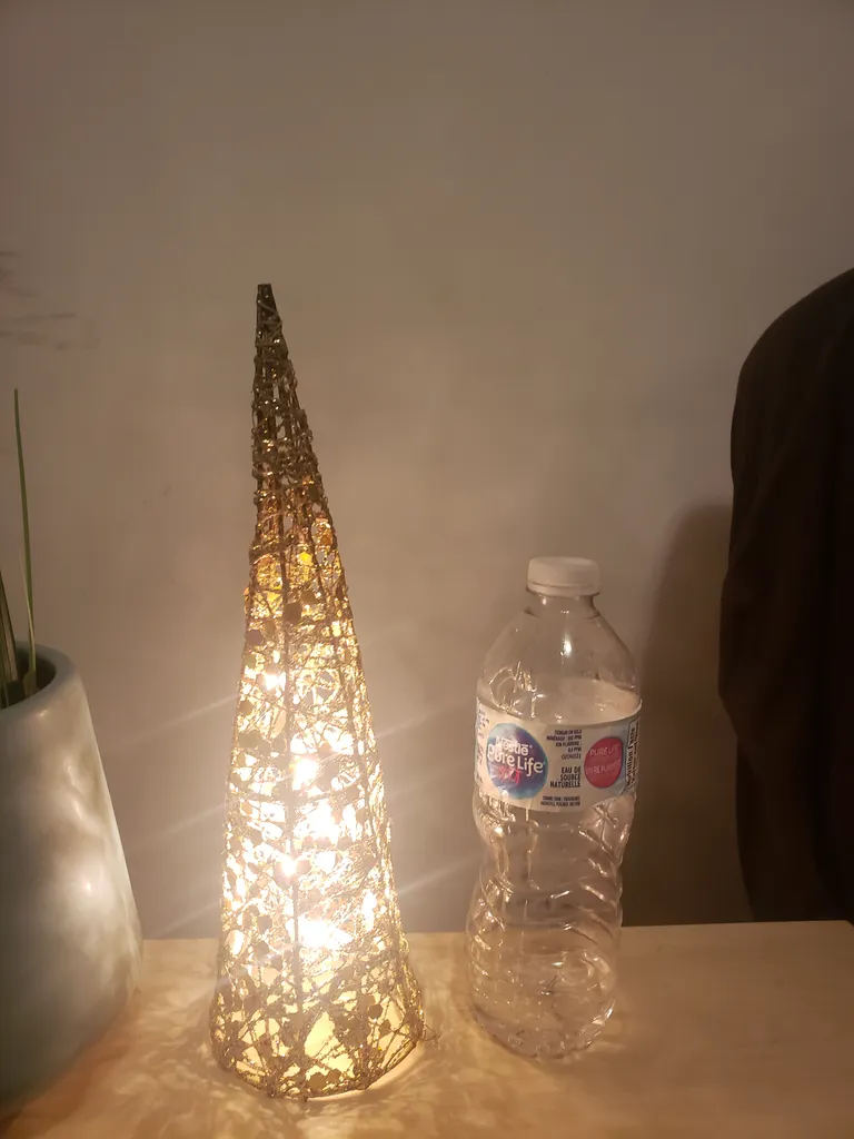 Gold mini Christmas tree photo 1