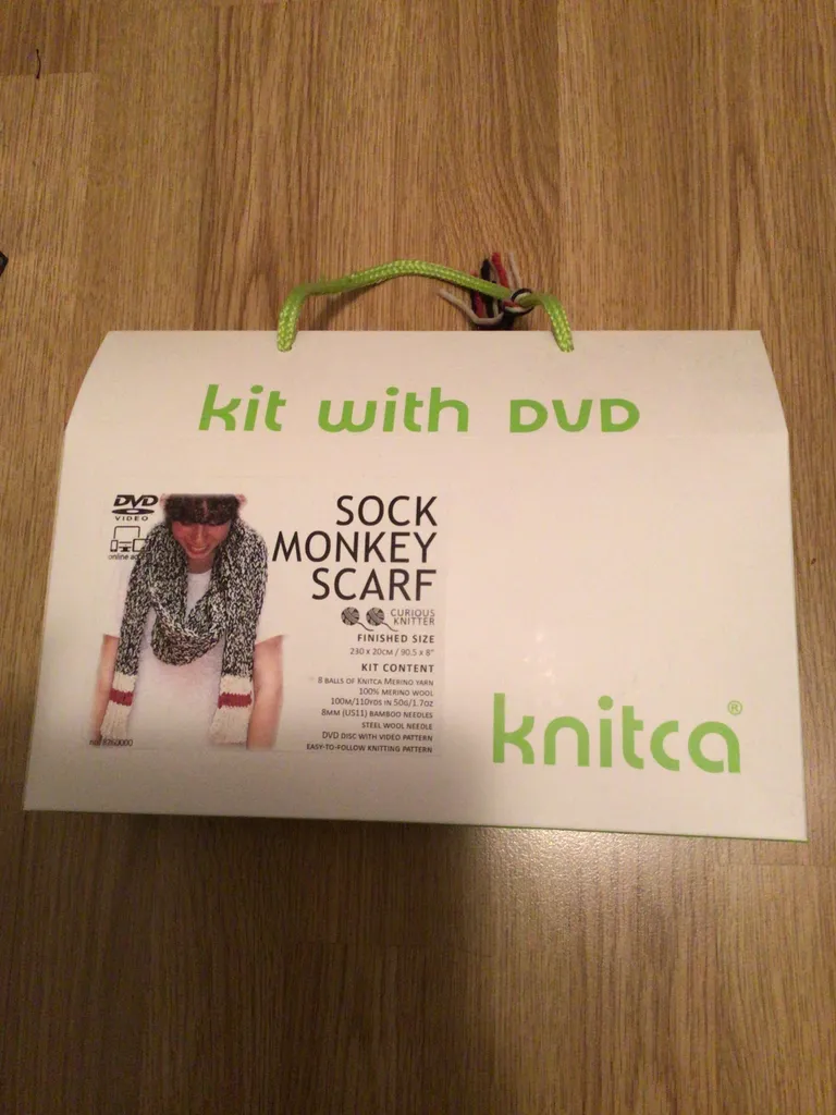 Knitting kits photo 1
