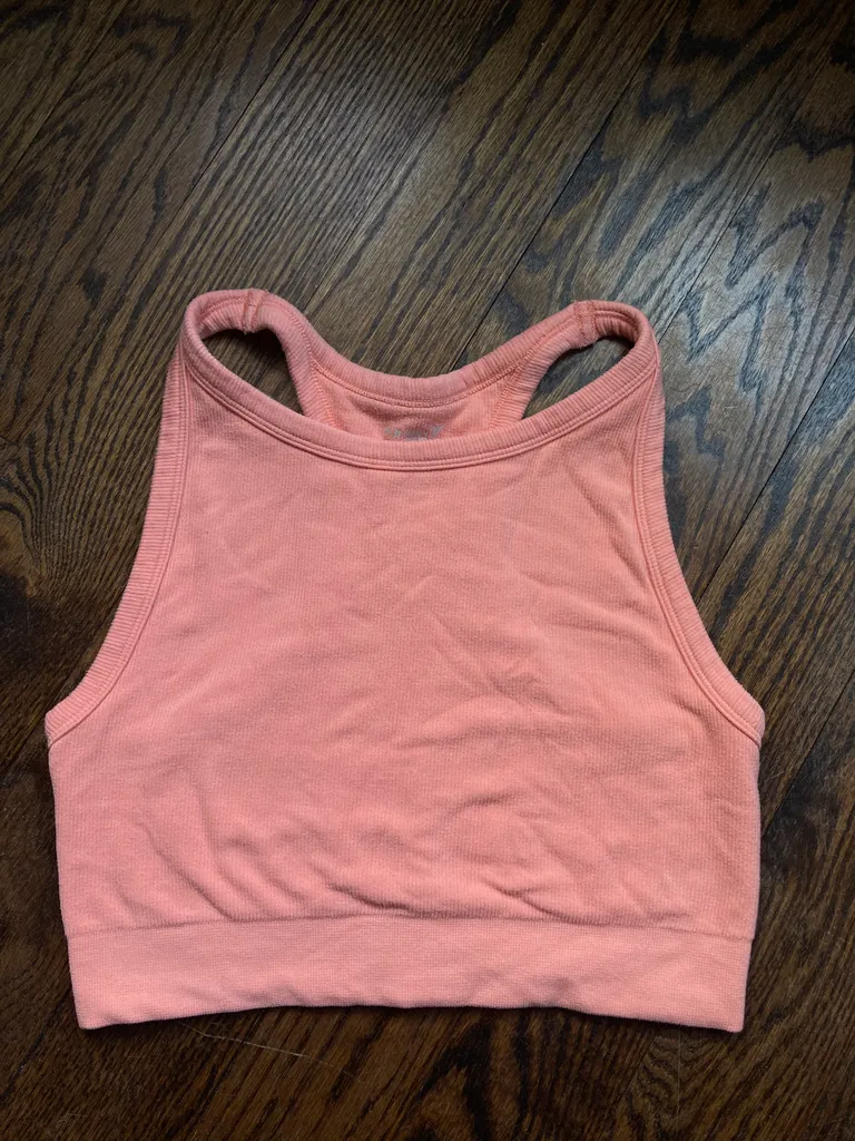 Old Navy cropped Salmon tank top size large photo 1