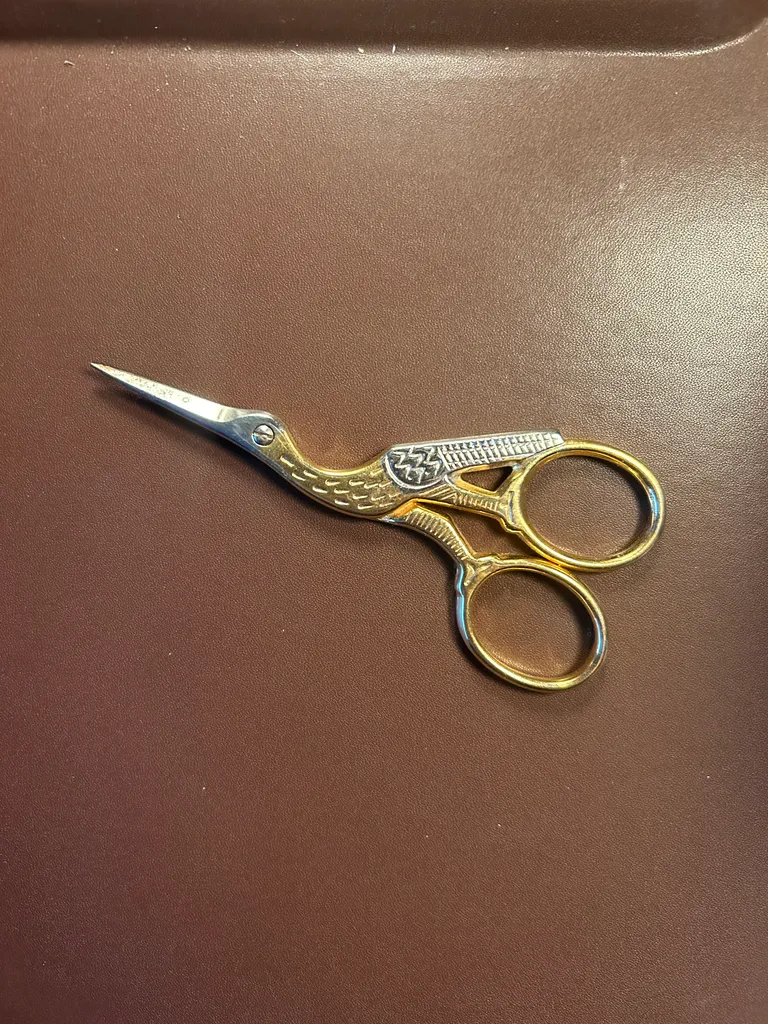 Stork sewing scissors - 3.5 inch photo 1