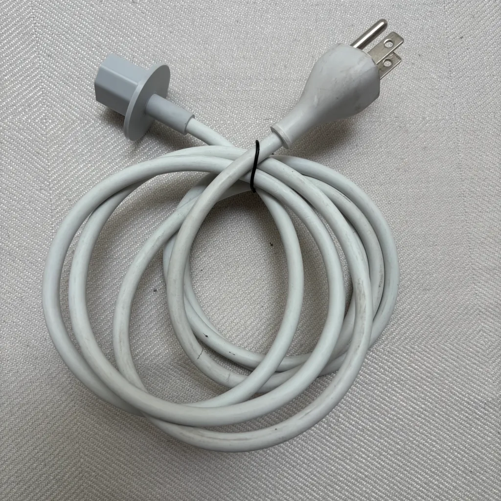 Apple display power supply plug adapter cable photo 1