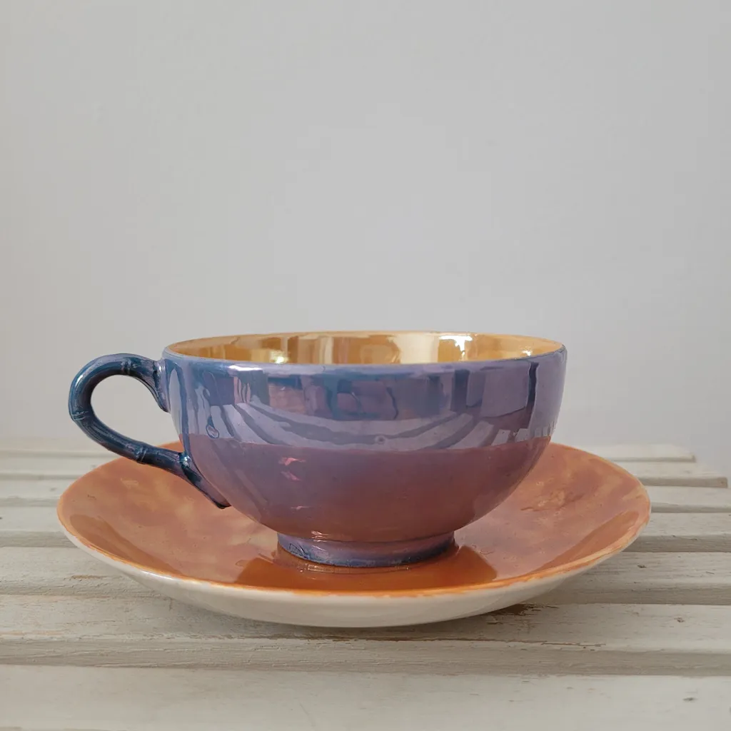 Japanese Colourful Lustre Teacup (H3Z) photo 1