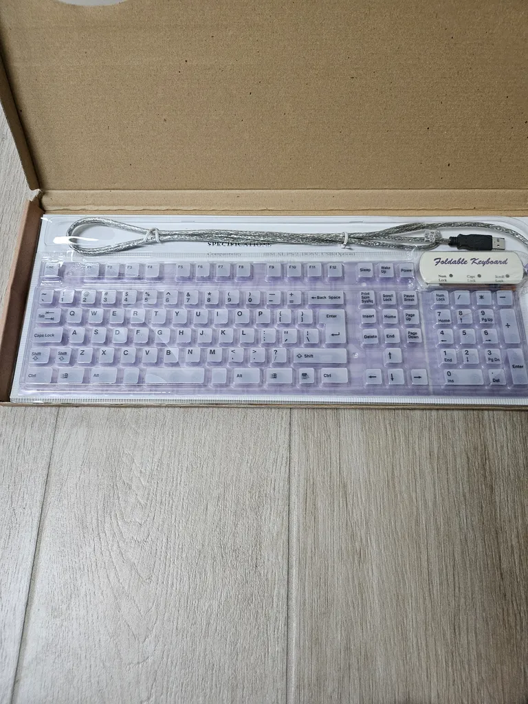 BNIB USB Flexible Foldable Keyboard photo 1