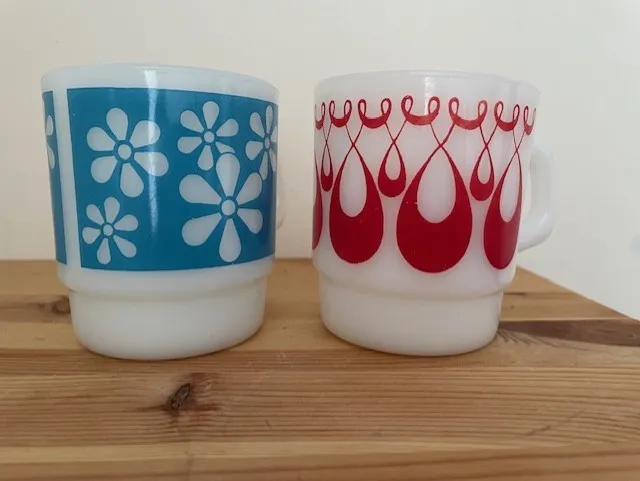 Fire King Milk Glass mugs (Vintage) photo 1