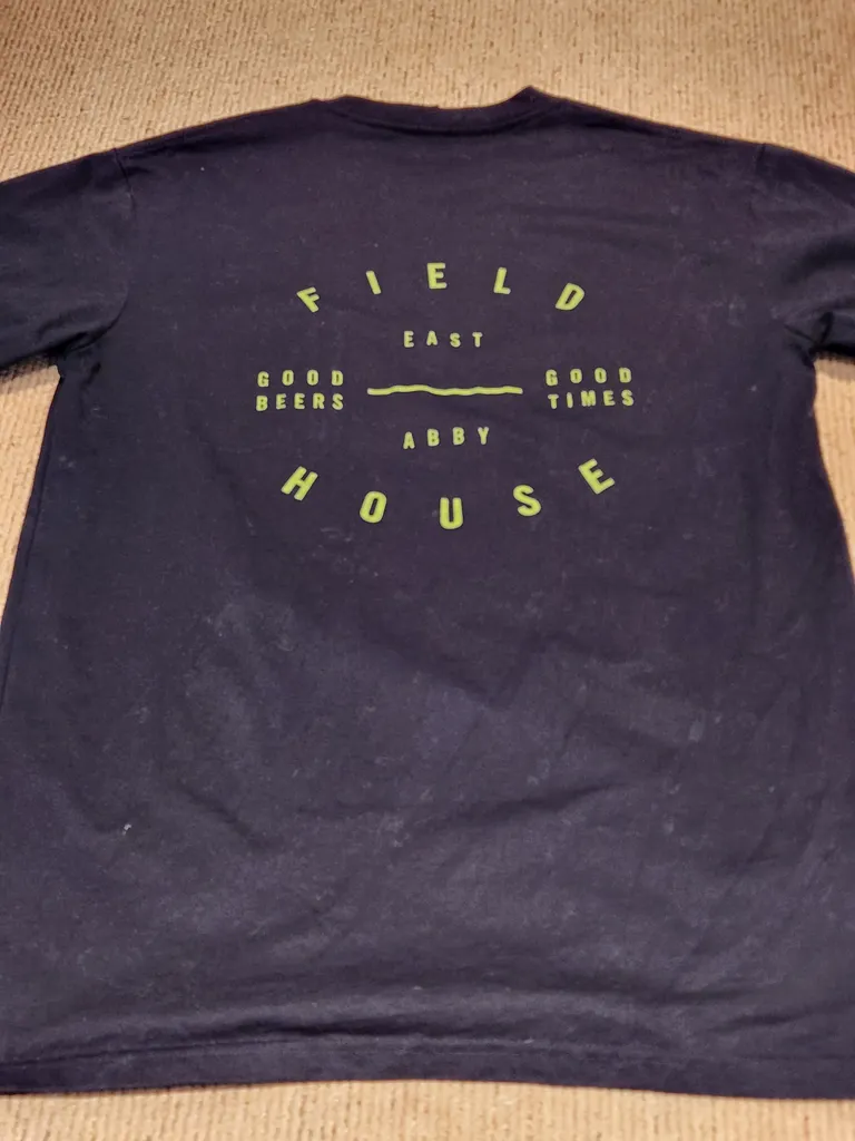 Fieldhouse tshirt  photo 1
