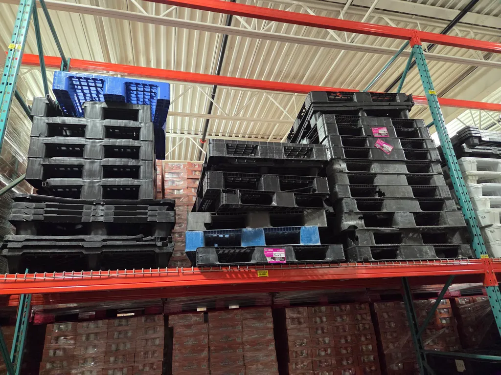 As is pallets  photo 1