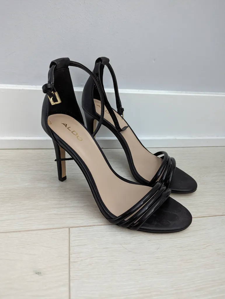 Aldo Heels - Size 6 photo 1