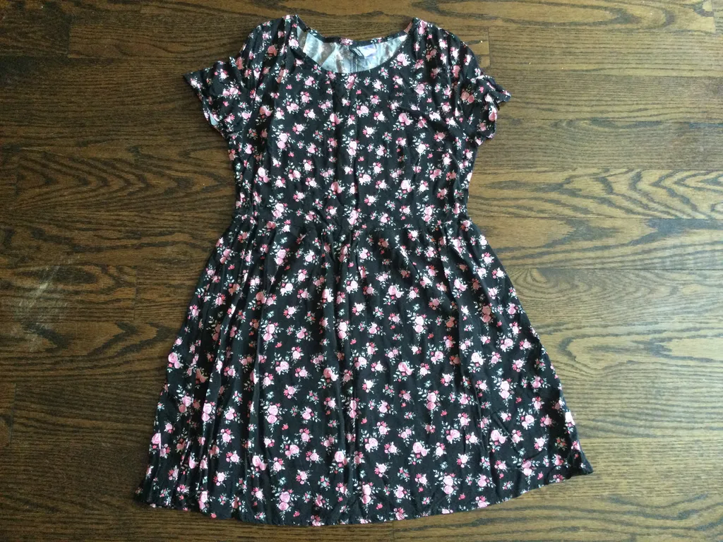 Floral size 8 dress photo 1