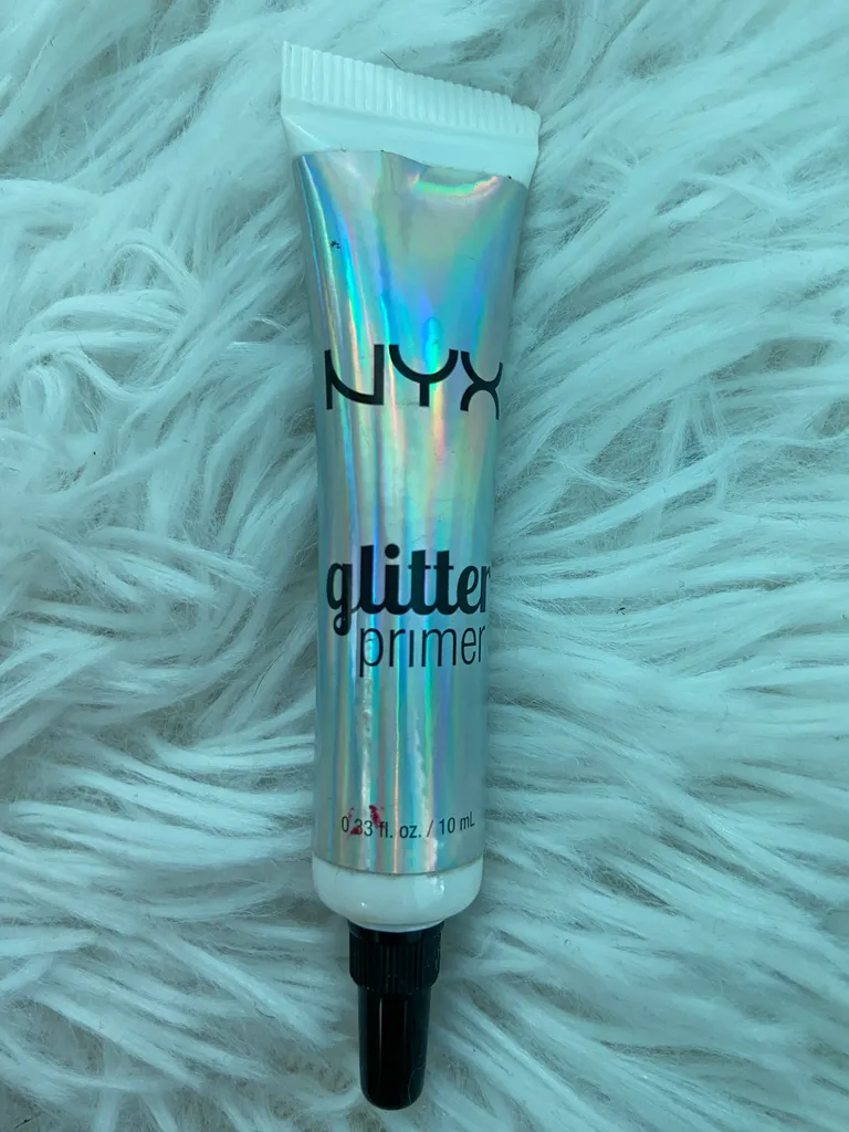 NYX glitter primer photo 1