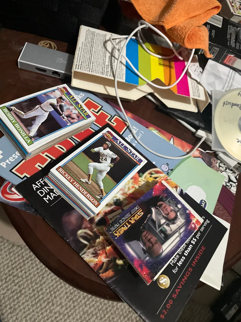 Baseball and hockey cars commons photo 1