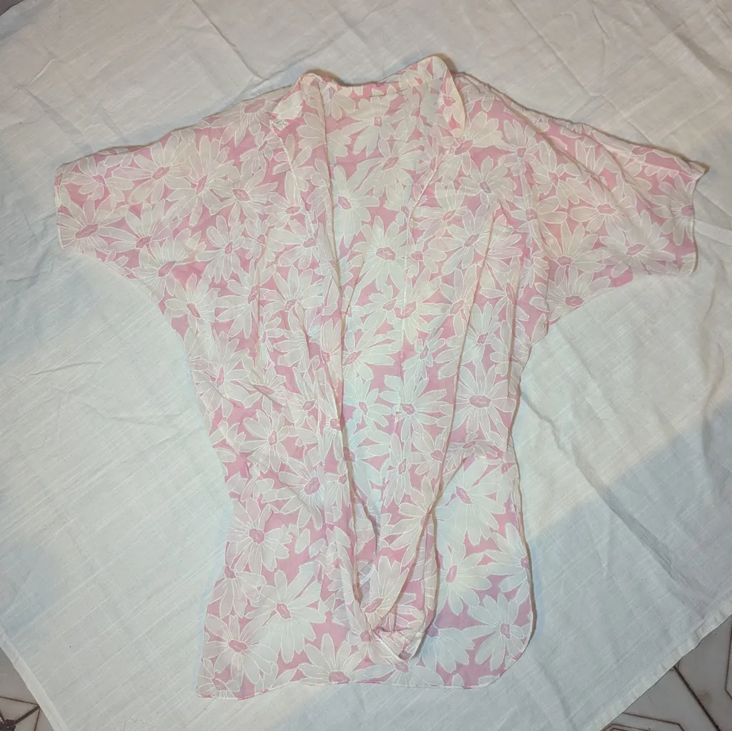 Floral shirt  photo 1