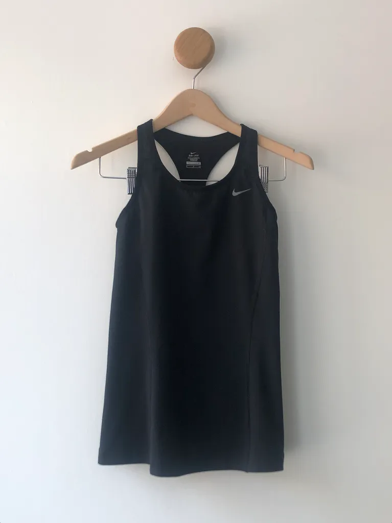 S- Nike Dri-Fit Tank (with built-in bra) photo 1