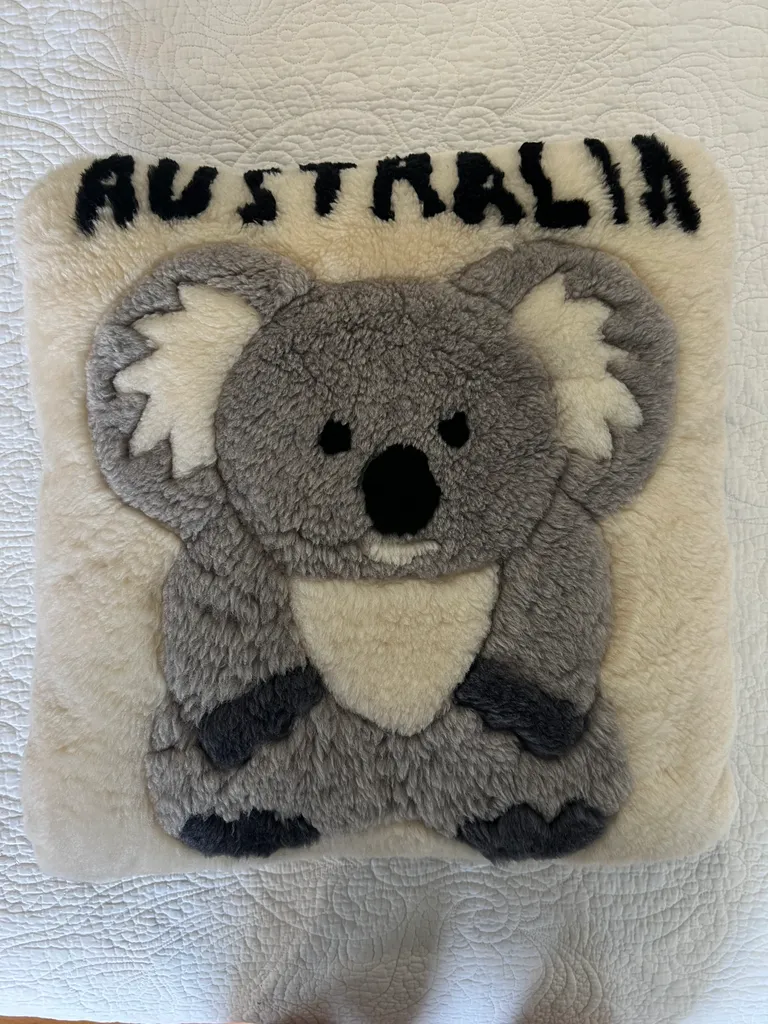 Souvenir Australia Pillow photo 1