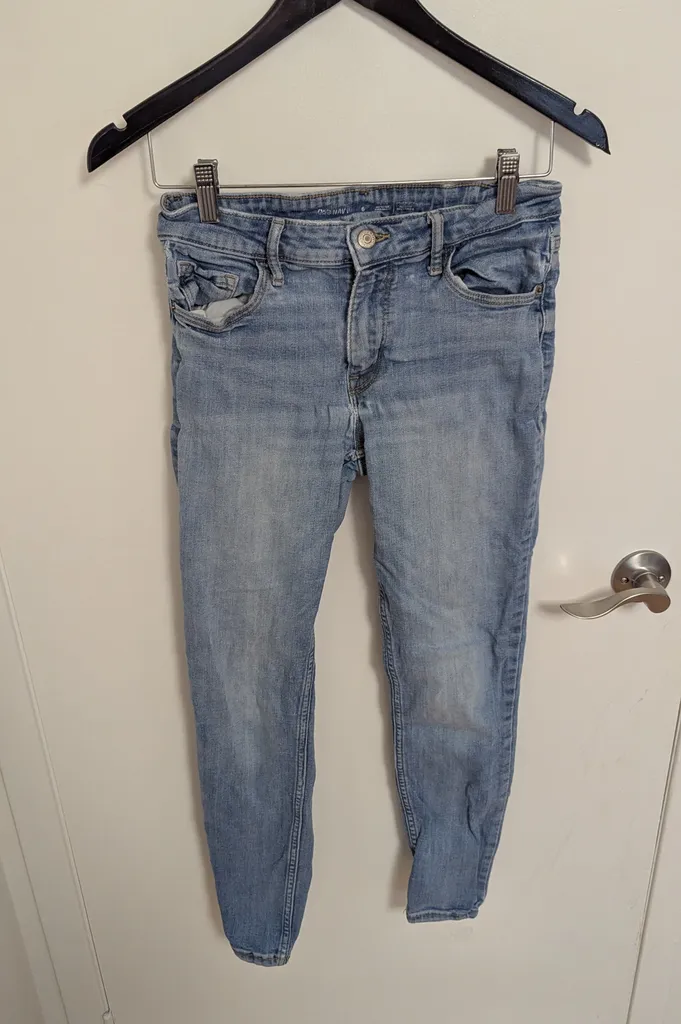 Old Navy Rockstar Jeans - Women's Size 6 photo 1