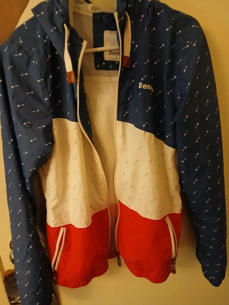 Bench windbreaker  photo 1