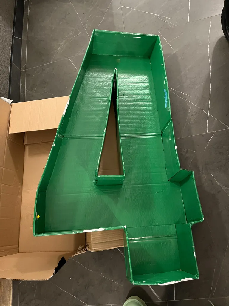 Giant “4” balloon thingy  photo 1