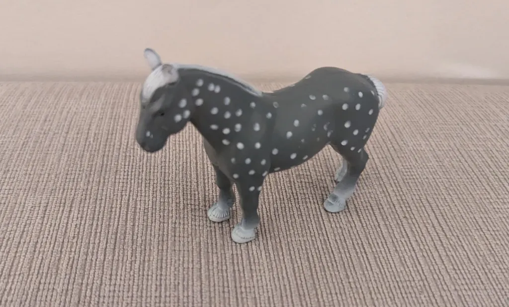 Horse Toy Figure photo 1