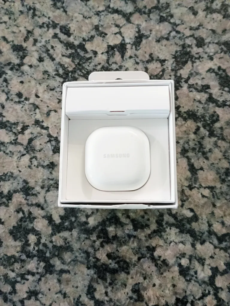 Samsung Galaxy Charging Case photo 1