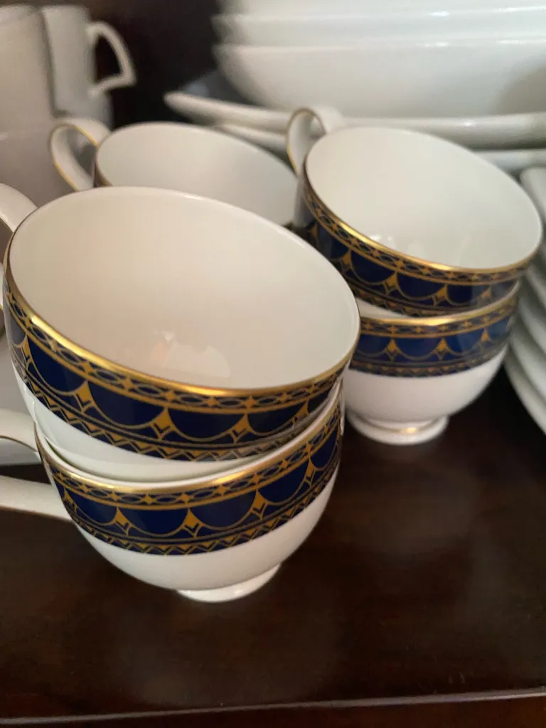 Brand new set of china - 6 pieces  photo 1