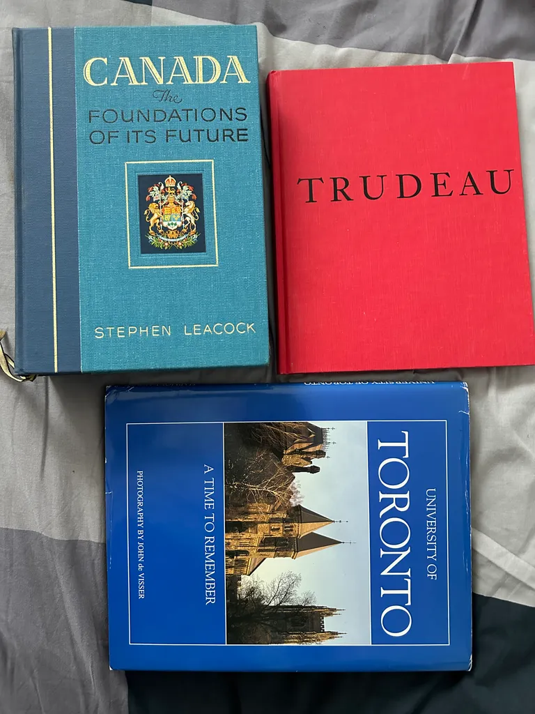 3 vintage Toronto Historic books photo 1