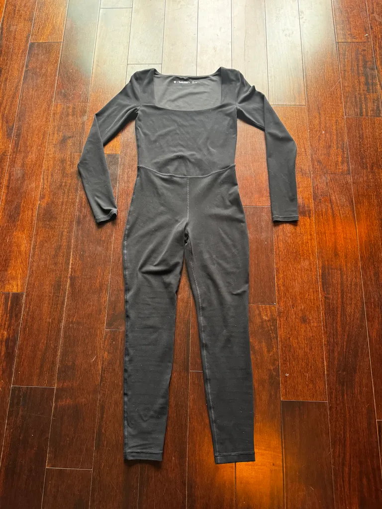 TNA Action Black Long Sleeve Jumpsuit / XS photo 1