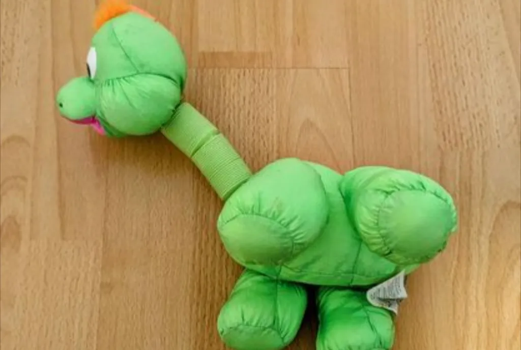 Green Dinosaur Plush Toy with Extendable Neck photo 1
