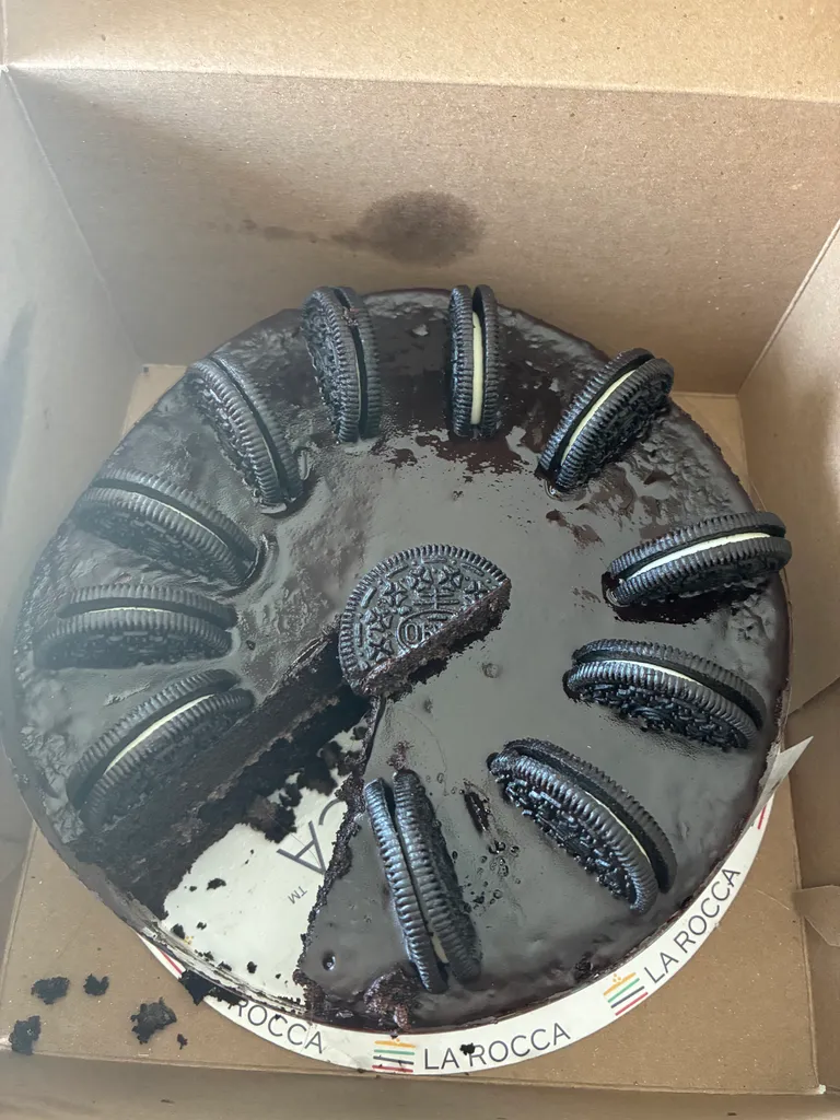 Cookies and cream Oreo cheese cake  photo 1