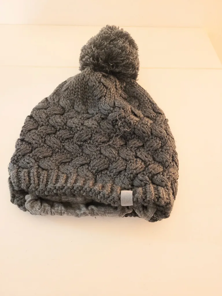 Icebreaker Beanie photo 1