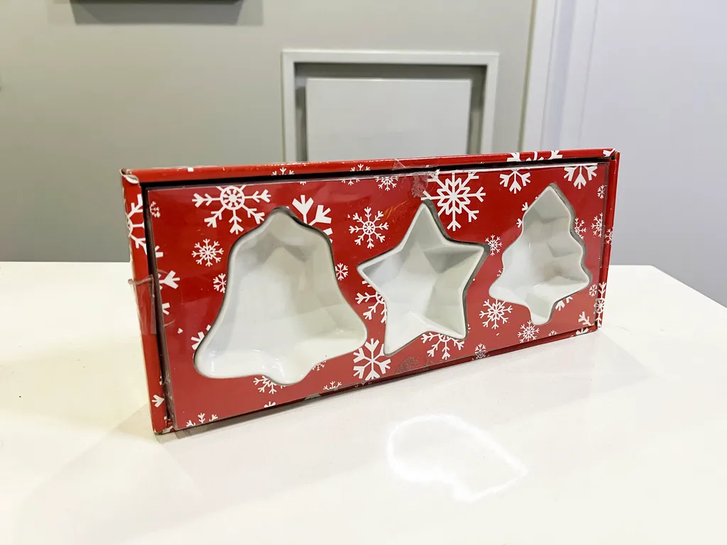 Indigo Christmas Dishes (New in box) photo 1