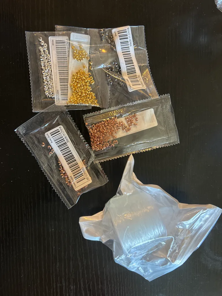 Electric String and Stretch Bracelet closures.   photo 1