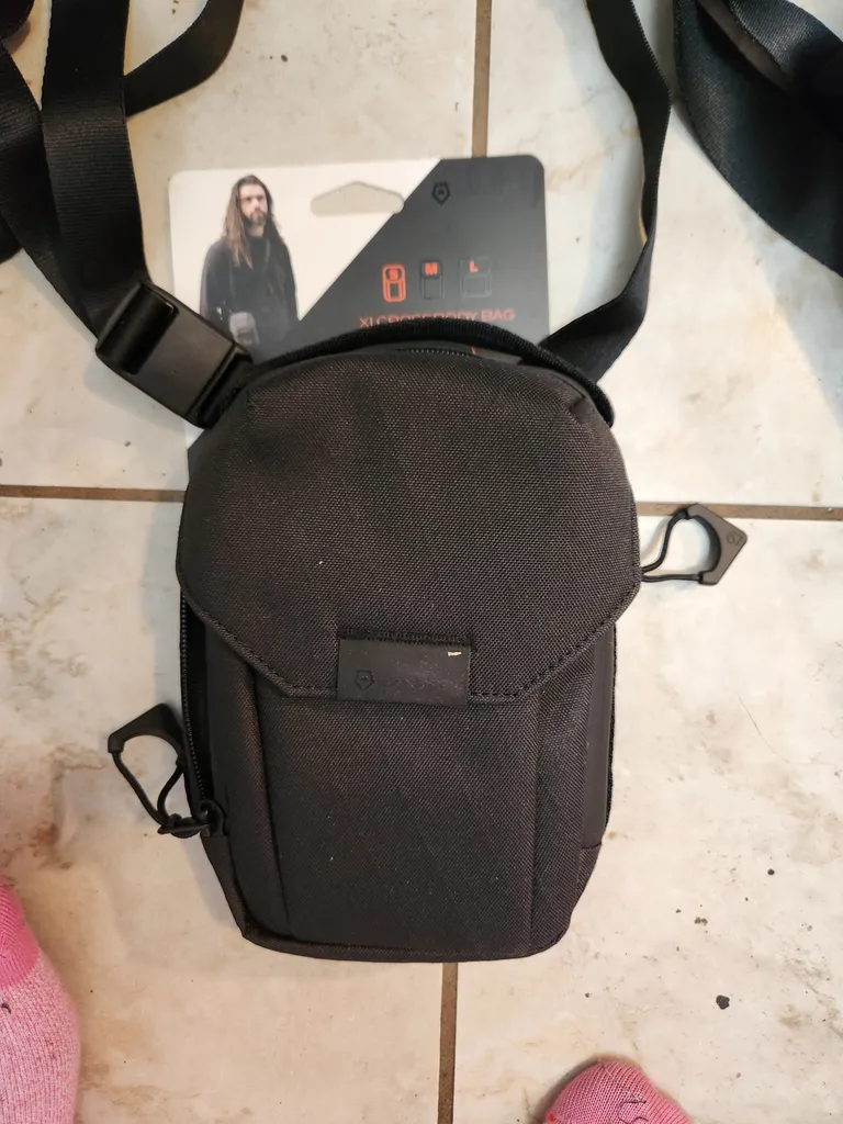 X1 crossbody bag  photo 1