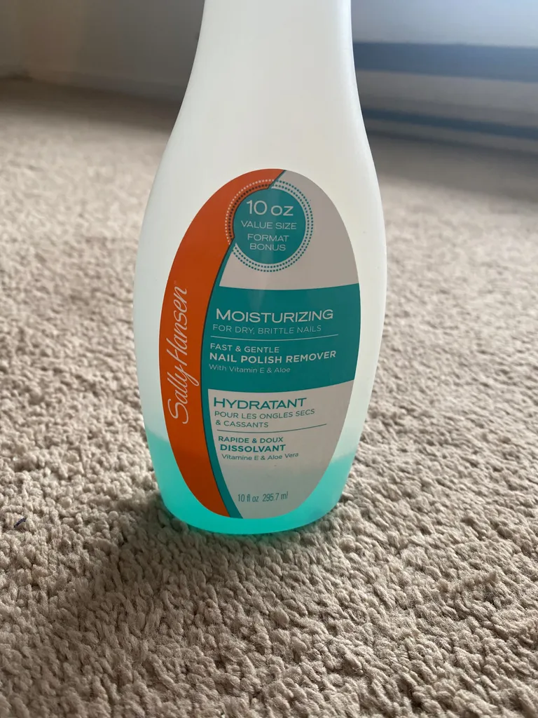nail polish remover photo 1
