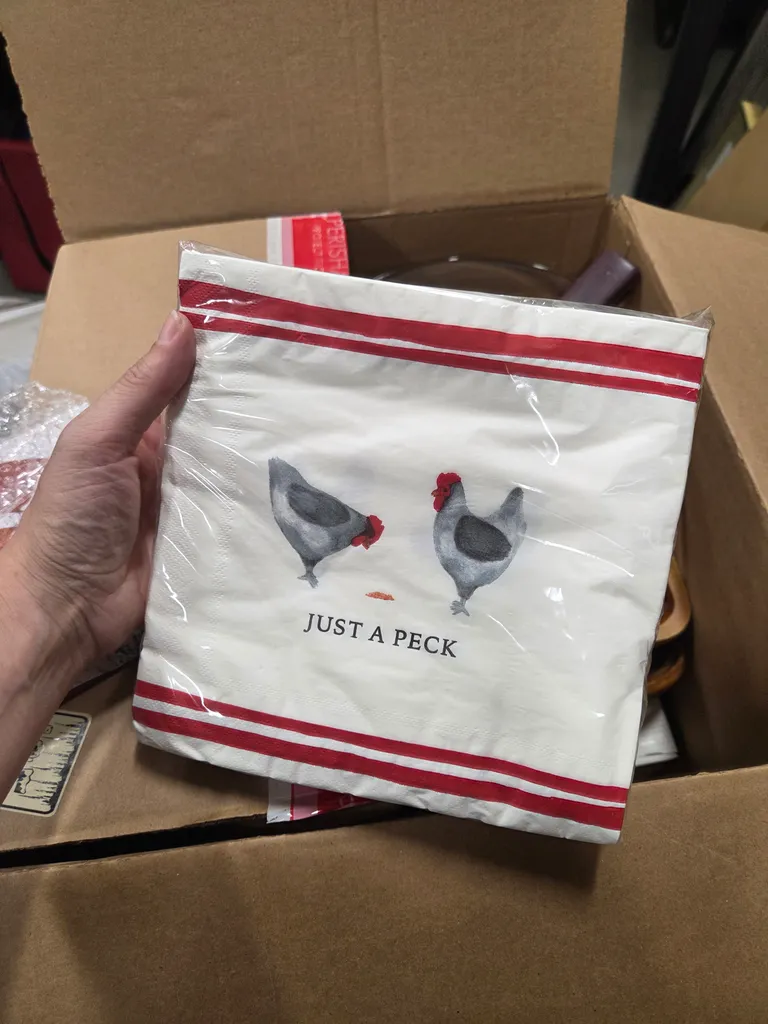 "Just a peck" BIG brand new dinner napkins  photo 1
