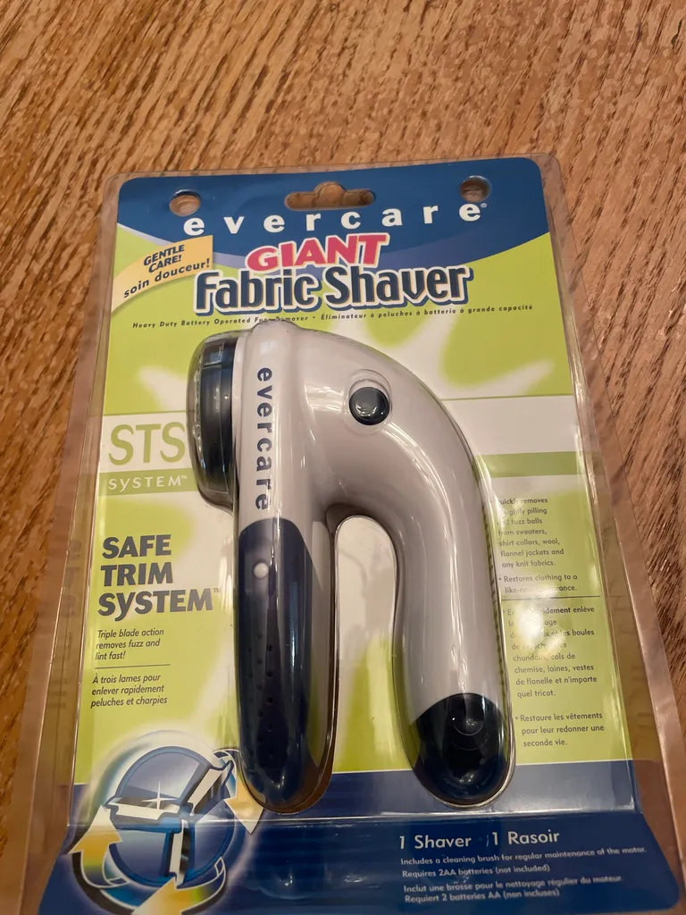 BNIP lint shaver remover  photo 1