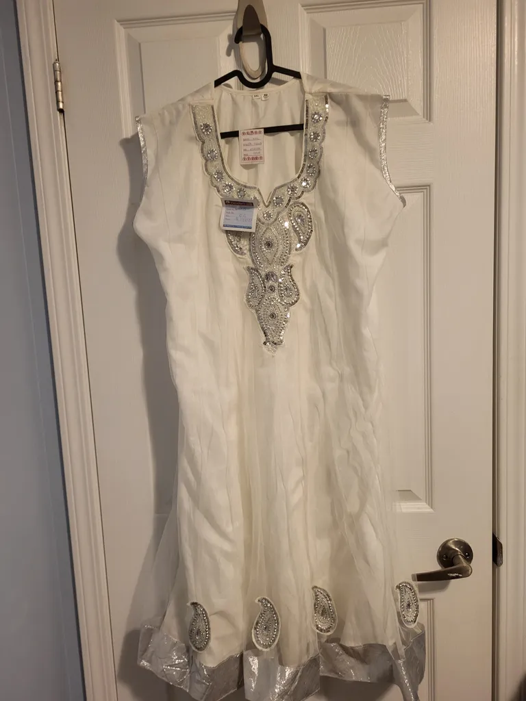 White Anarkali with Shall- Pants Missing photo 1