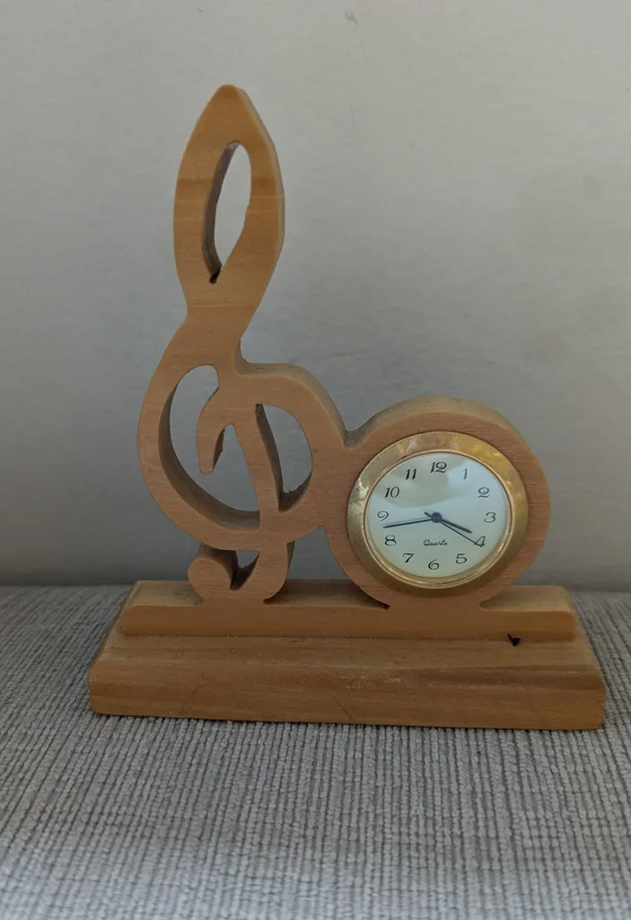 Wooden Treble Clef Clock photo 1