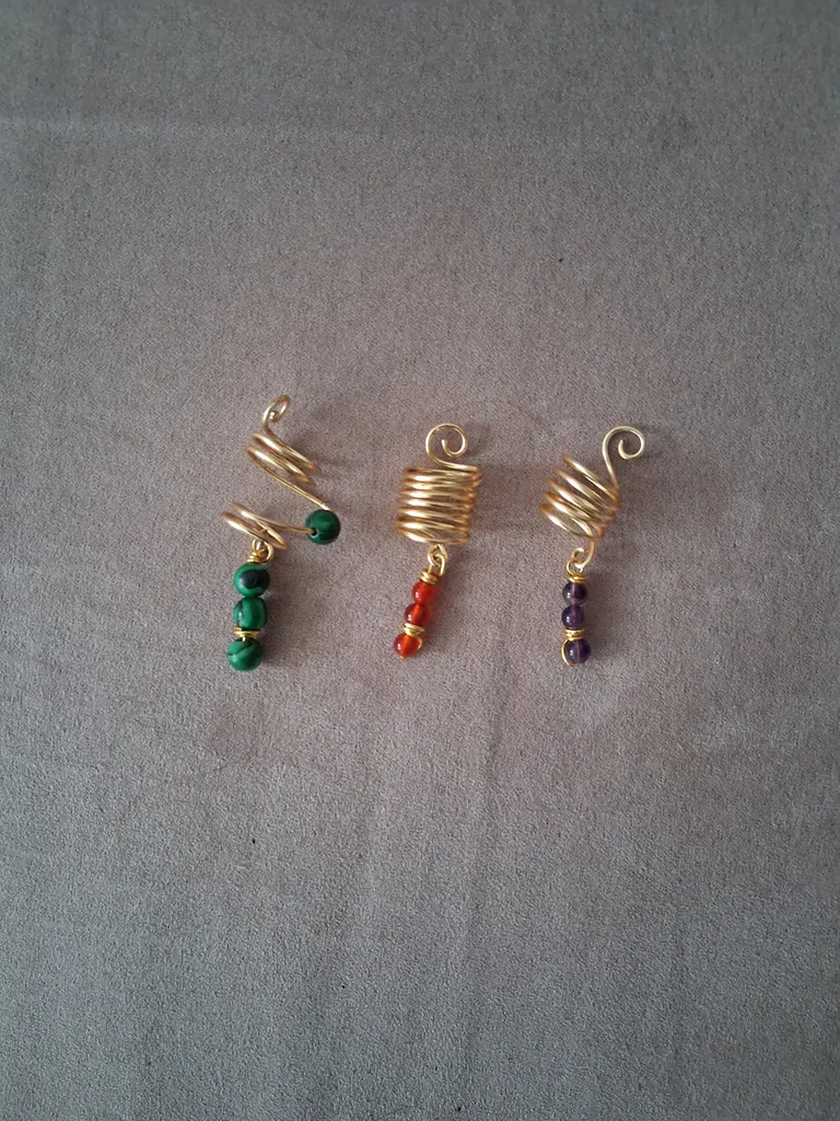 Crystal hair charms photo 1