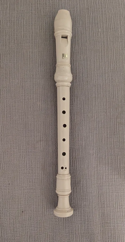 Yamaha YRS-24 Recorder photo 1