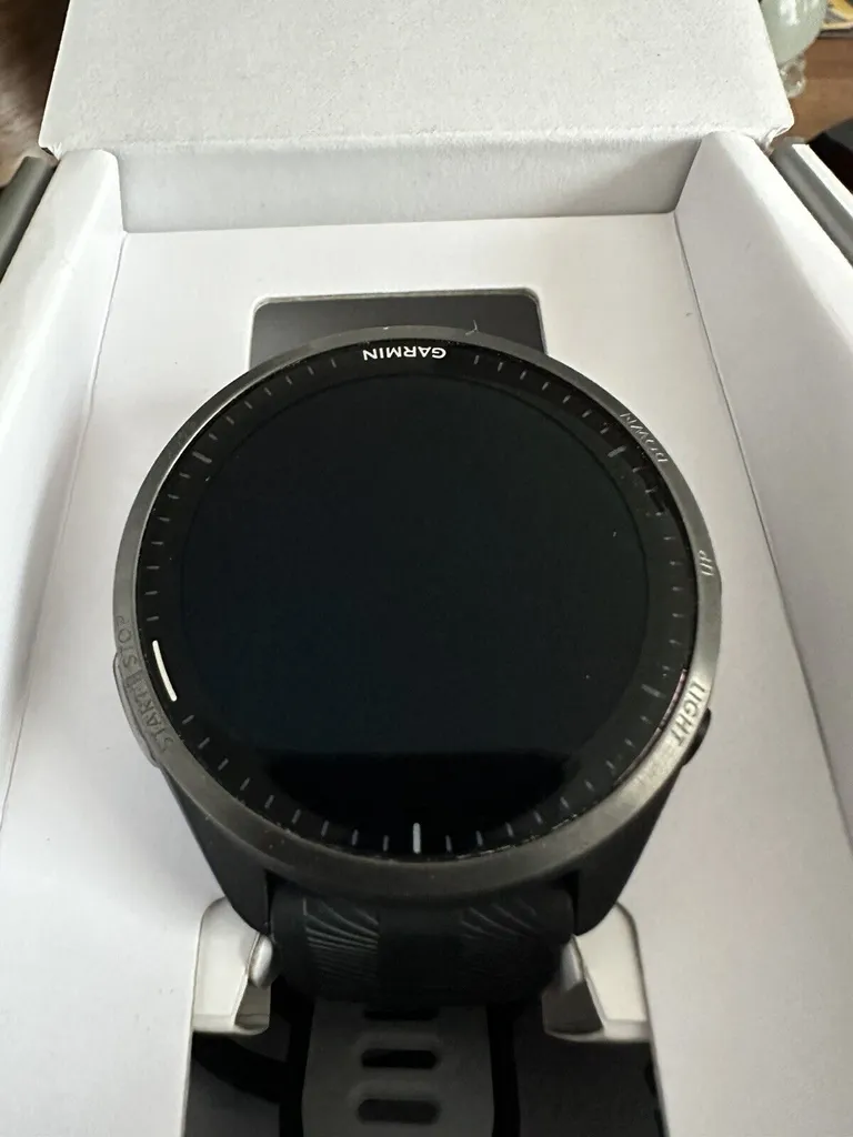 Garmin Forerunner 965 Unisex Smartwatch - Black photo 1