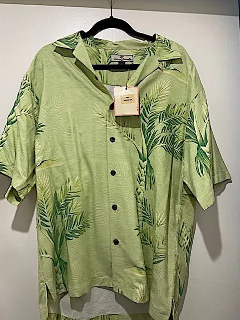 Tommy Bahama (Green Silk) Size M - Men's - NEW with Tags photo 1