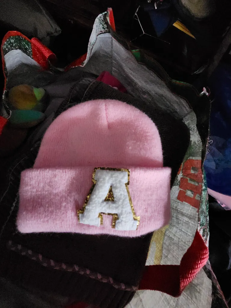 "A" pink baby hat photo 1