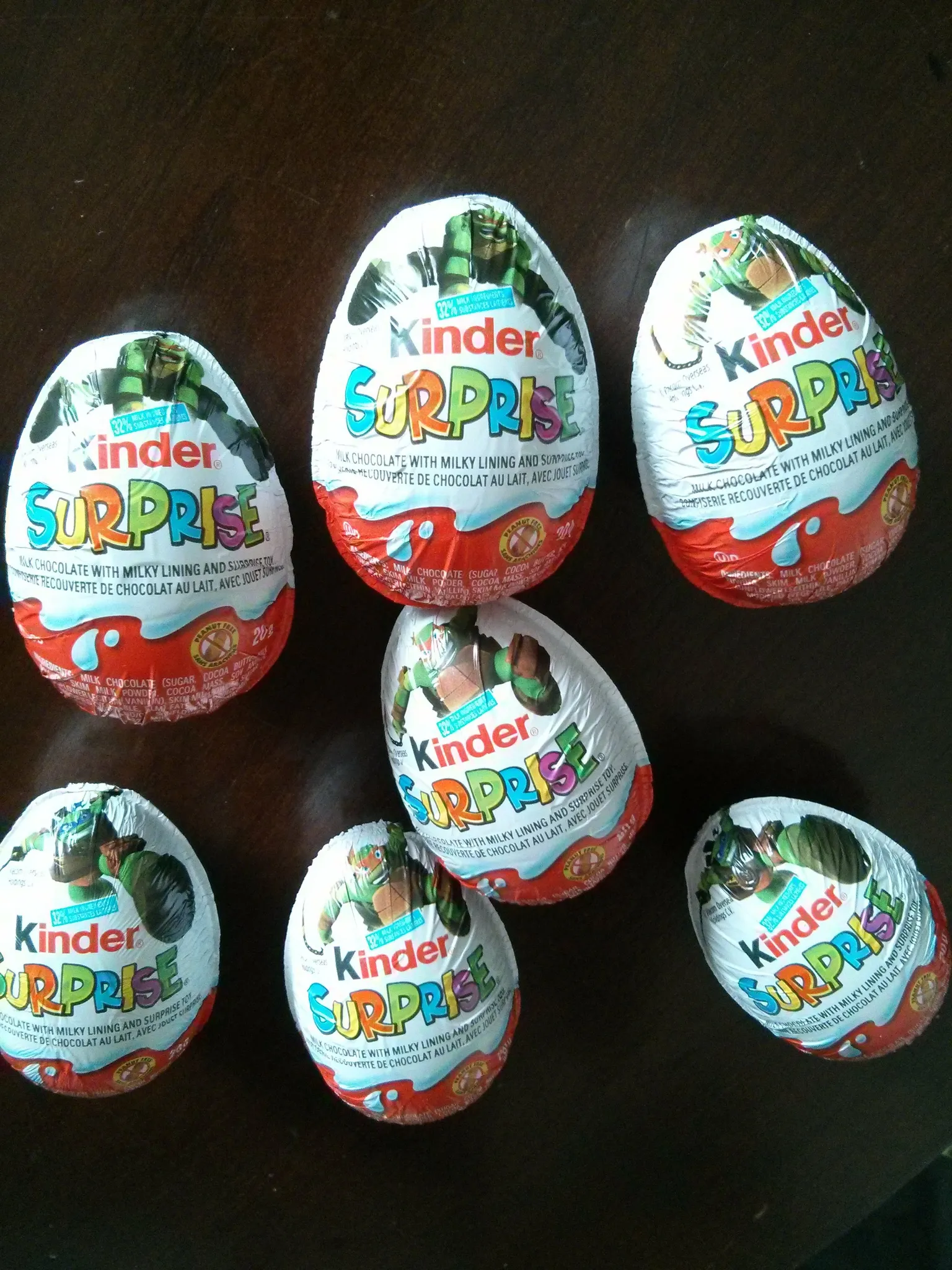 Seven "Teenage Mutant Ninja Turtles" Kinder Surprises photo 1