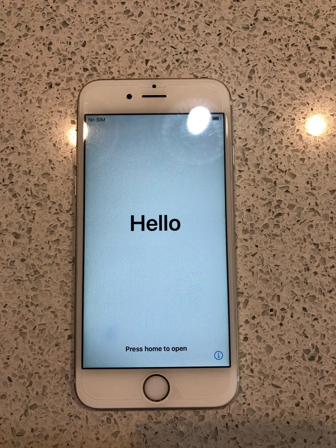 iPhone 6s (64G) Gold photo 1